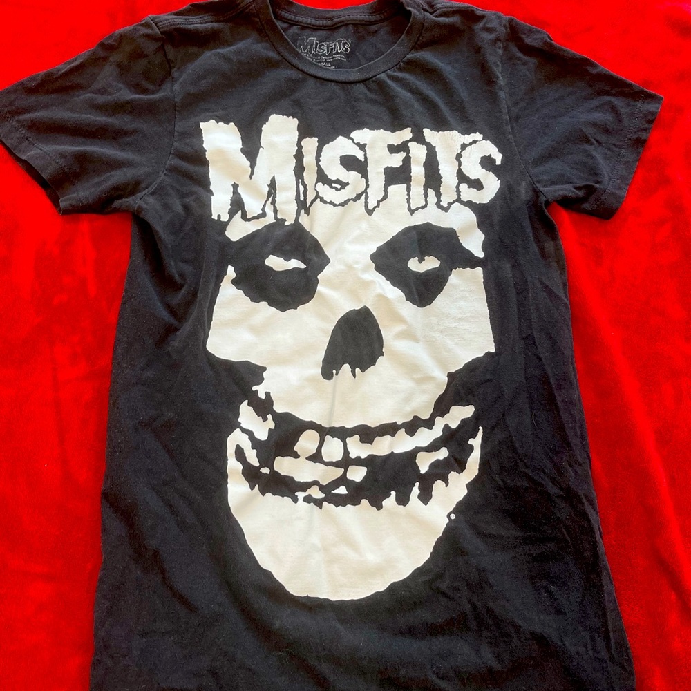 misfits tee shirt